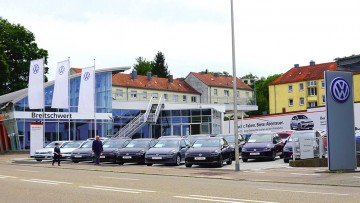 Autohaus Breitschwert Ansbach; VW-Händler; Autohaus; Showroom; Markenhändler; Autohandel; Vertrieb; Markenhandel