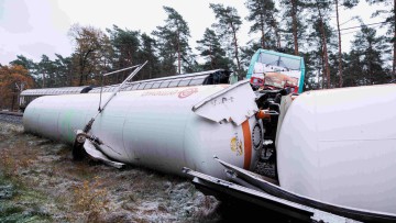 Strecke zwischen Hannover und Berlin bleibt nach Güterzug-Unfall gesperrt