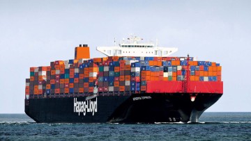 Wieder mehr Containerschiffe stauen sich 