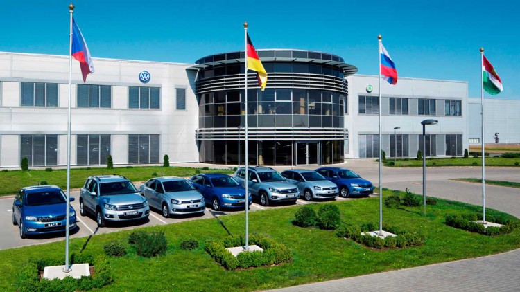 Verschärfter Russland-Ukraine-Konflikt: VW macht sich Sorgen | autohaus.de