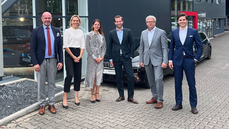 Strategisches Wachstum: Auto Senger übernimmt Traditionsbetrieb Wenger & Parschau