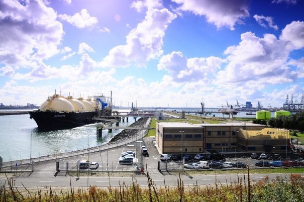 Das LNG Terminal im Port of Rotterdam