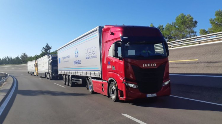 Group project: Iveco tested multi-brand faction technology