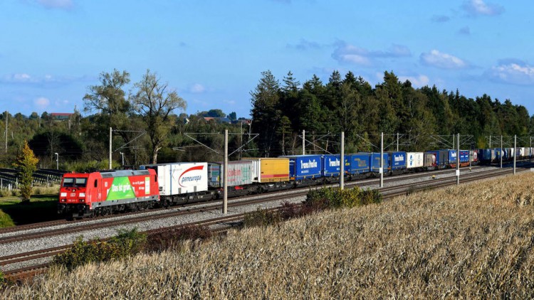 Nuovo collegamento ferroviario merci tra Colonia e Melso in Italia